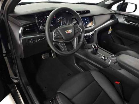 New 2026 Cadillac XT5 Sportv w/ LPO, Floor Liner Package image 12