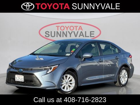 Certified 2024 Toyota Corolla LE w/ LE Convenience Package image 2