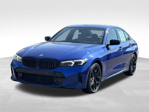 New 2026 BMW 330i xDrive Sedan w/ M Sport Package AWD/4WD image 5