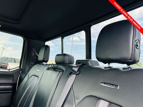 Used 2019 Ford F150 Platinum w/ Equipment Group 701A Luxury AWD/4WD image 17