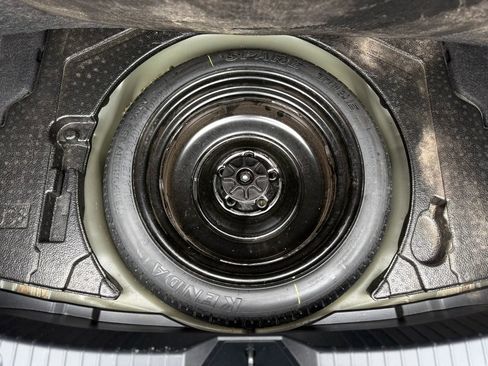 Used 2015 MAZDA MAZDA3 i Touring FWD image 9