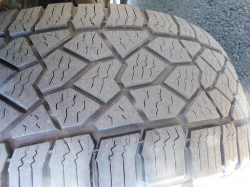Used 2016 RAM 1500 Express RWD image 23