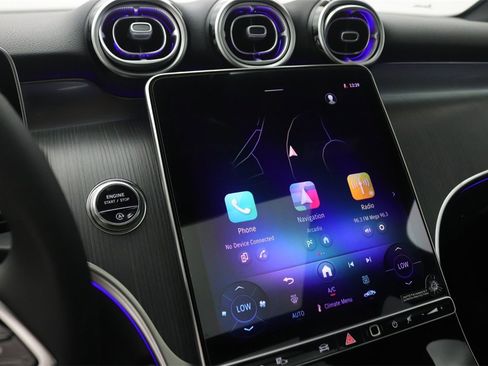 New 2026 Mercedes-Benz GLC 300 image 6