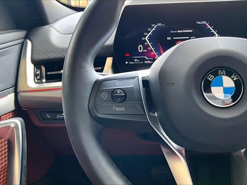 Used 2026 BMW X2 xDrive28i image 23