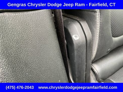 Certified 2023 Jeep Grand Cherokee Limited w/ Luxury Tech Group II AWD/4WD image 23