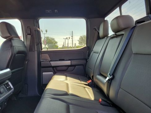 Used 2025 Ford F150 Lariat w/ Equipment Group 501A Mid AWD/4WD image 9