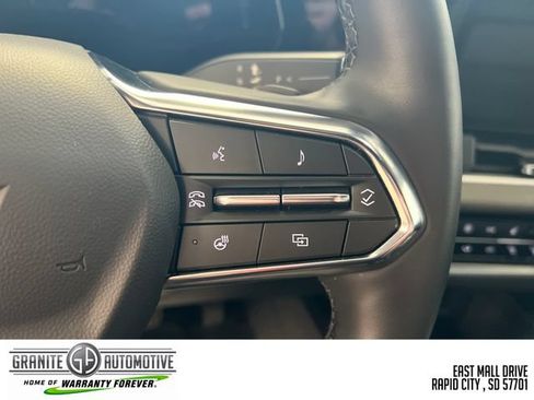 Used 2026 Chevrolet Equinox LT w/ Convenience Package II AWD/4WD image 33
