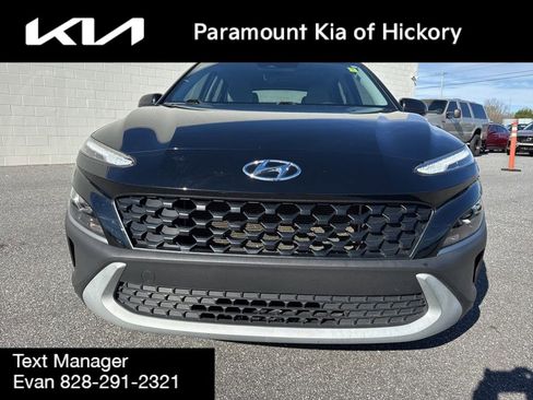 Used 2023 Hyundai Kona SE w/ Cargo Package image 2