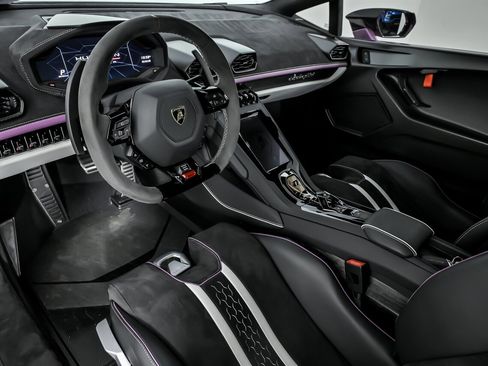 Used 2023 Lamborghini Huracan Tecnica RWD image 26