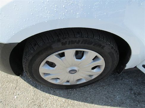 Used 2022 Ford Transit Connect XL image 27