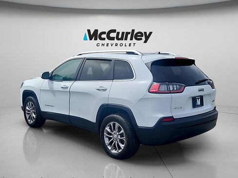 Used 2019 Jeep Cherokee Latitude Plus w/ Comfort/Convenience Group AWD/4WD image 5