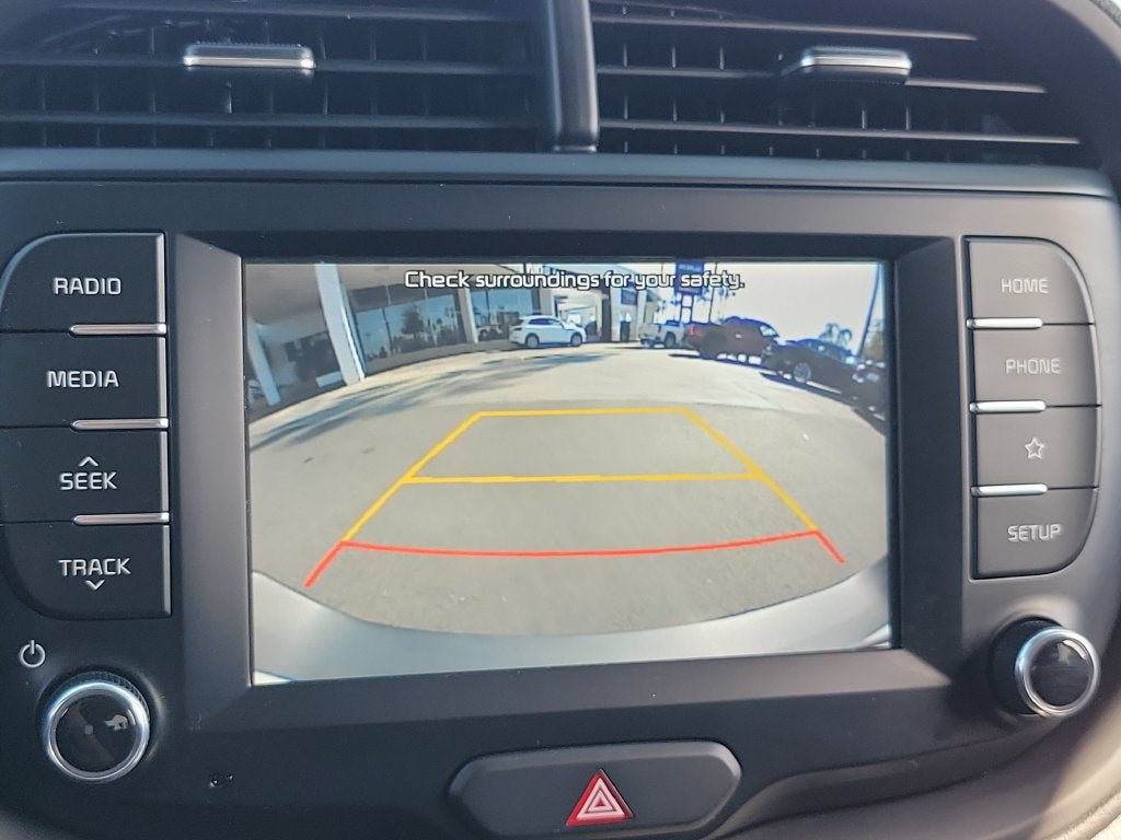 Used 2021 Kia Soul LX FWD image 28