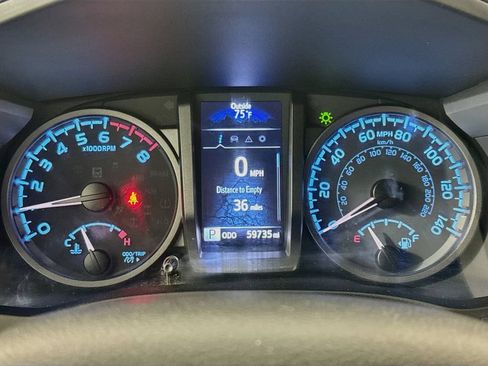 Used 2021 Toyota Tacoma TRD Off-Road AWD/4WD image 14
