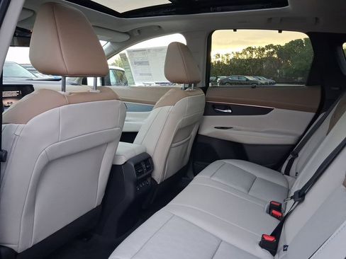 New 2026 Nissan Murano Platinum w/ Cargo Package AWD/4WD image 5