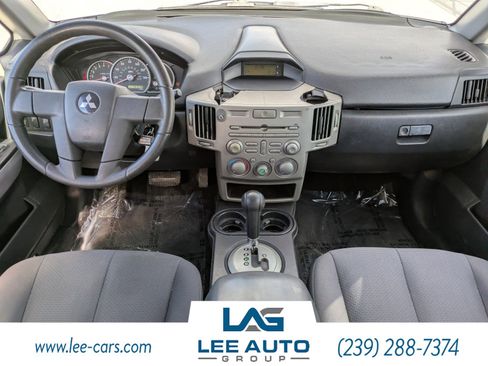 Used 2004 Mitsubishi Endeavor LS image 11