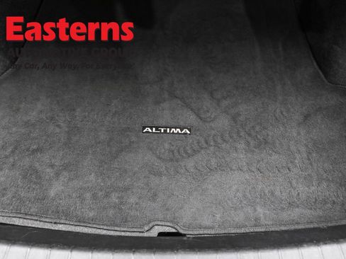 Used 2024 Nissan Altima 2.5 SV image 9