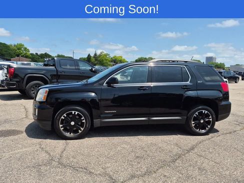 Used 2017 GMC Terrain SLT w/ Driver Alert Package I AWD/4WD image 3