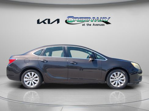 Used 2016 Buick Verano FWD image 6