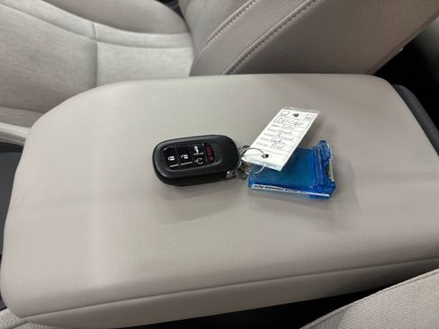 Used 2024 Honda Accord EX image 30