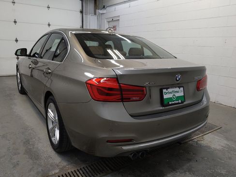 Used 2016 BMW 328i xDrive Sedan AWD/4WD image 5