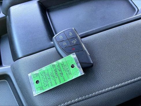 Used 2025 GMC Sierra 1500 Elevation AWD/4WD image 11