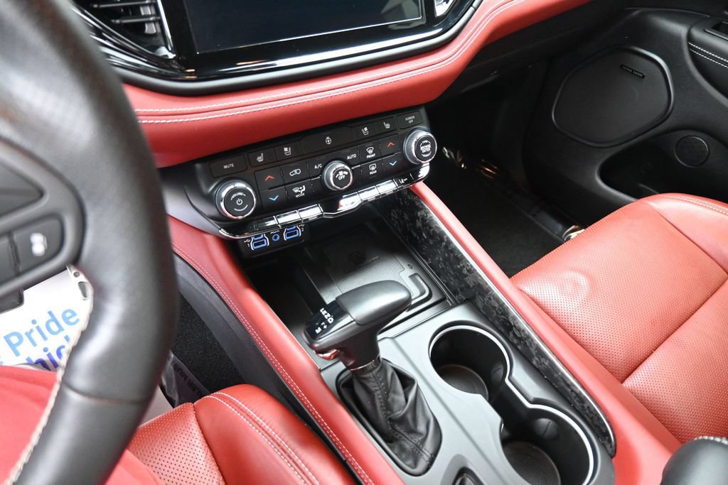 Used 2024 Dodge Durango SRT AWD/4WD image 32