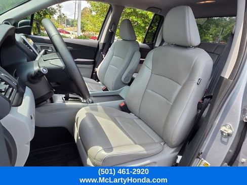 Certified 2017 Honda Ridgeline RTL-T image 10