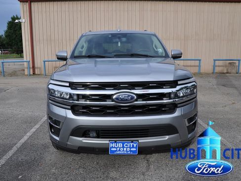 Used 2024 Ford Expedition Max Limited AWD/4WD image 8