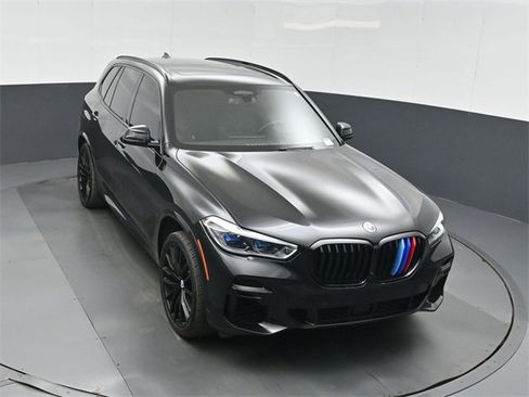 Used 2023 BMW X5 M50i w/ Executive Package image 39