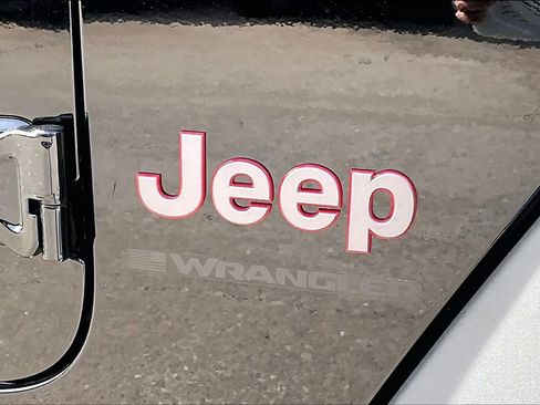 New 2026 Jeep Wrangler Rubicon image 15