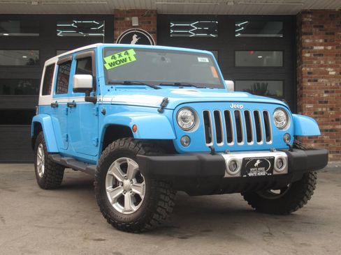 Used 2017 Jeep Wrangler Unlimited Sahara w/ Quick Order Package 24E Chief AWD/4WD image 2