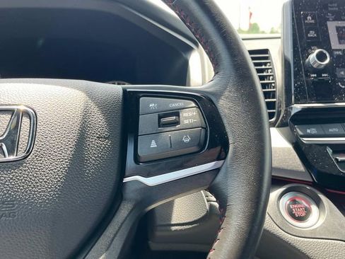 Used 2025 Honda Odyssey Sport-L image 36