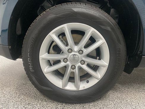 Used 2015 Dodge Journey SXT w/ Flexible Seating Group image 20