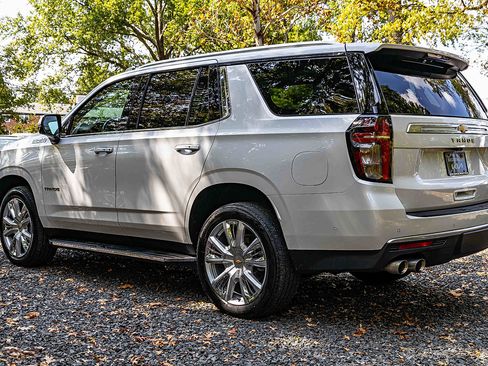 Used 2023 Chevrolet Tahoe High Country w/ Advanced Technology Package image 4