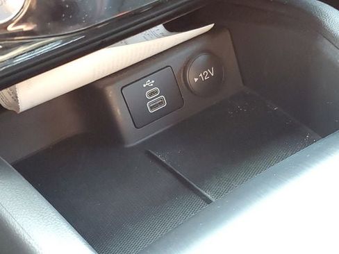 Used 2024 Ford Escape ST-Line w/ Tech Pack #1 AWD/4WD image 18