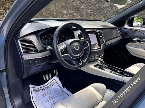 Used 2020 Volvo XC90 T5 R-Design AWD/4WD image 12