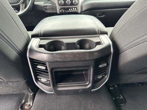 Used 2022 RAM 2500 Big Horn w/ Night Edition AWD/4WD image 27