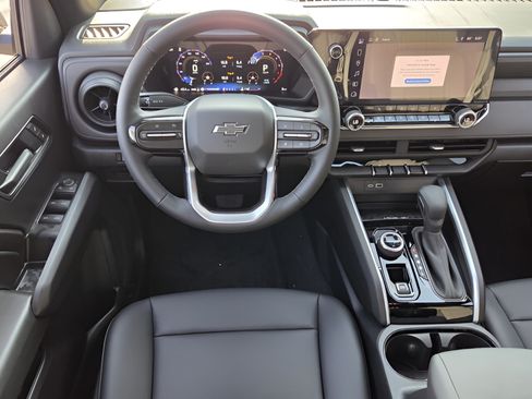 New 2026 Chevrolet Colorado Trail Boss AWD/4WD image 12