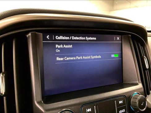 Used 2022 Chevrolet Colorado Z71 w/ Safety Package image 37