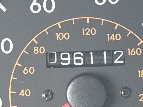 Used 2001 Hyundai Sonata FWD image 28