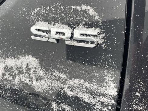 Used 2025 Toyota Tacoma SR5 image 9