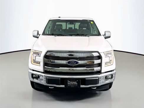 Used 2017 Ford F150 Lariat w/ Equipment Group 502A Luxury AWD/4WD image 3