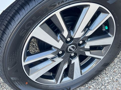 New 2025 Nissan Versa SV w/ Trunk Package image 14