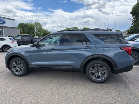 New 2026 Ford Explorer Active w/ Active Comfort Package AWD/4WD image 6