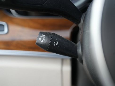 Used 2019 Mercedes-Benz E 300 4MATIC image 49