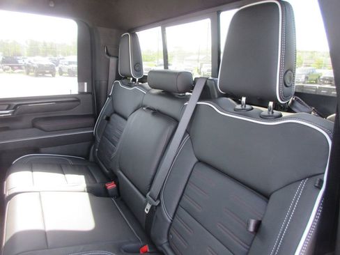 New 2026 GMC Sierra 2500 AT4X AWD/4WD image 13
