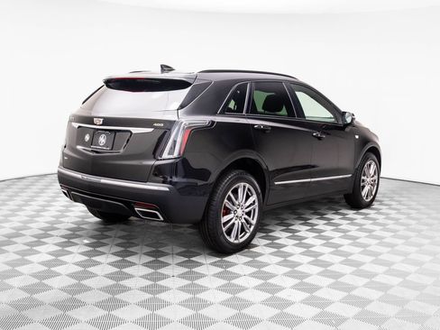 New 2026 Cadillac XT5 Sportv w/ LPO, Floor Liner Package AWD/4WD image 6