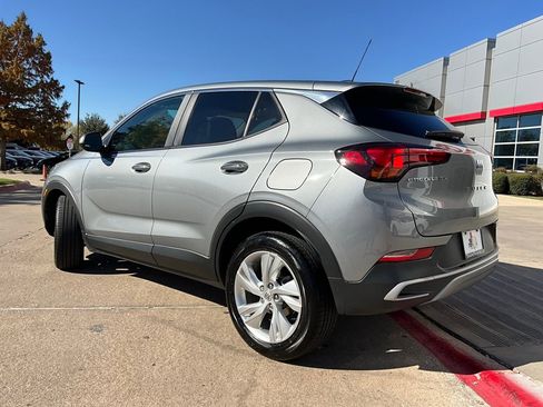 Used 2025 Buick Encore GX Preferred image 8