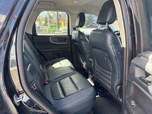 Used 2021 Ford Bronco Sport Outer Banks w/ Outer Banks Package (96D) AWD/4WD image 12