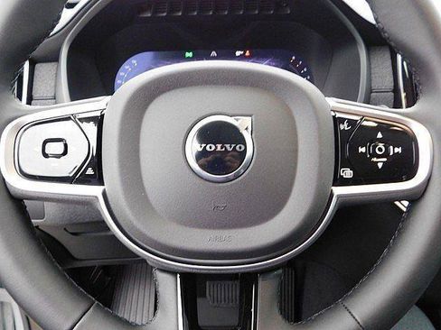 New 2026 Volvo XC90 B6 Plus w/ Protection Package Premier AWD/4WD image 27